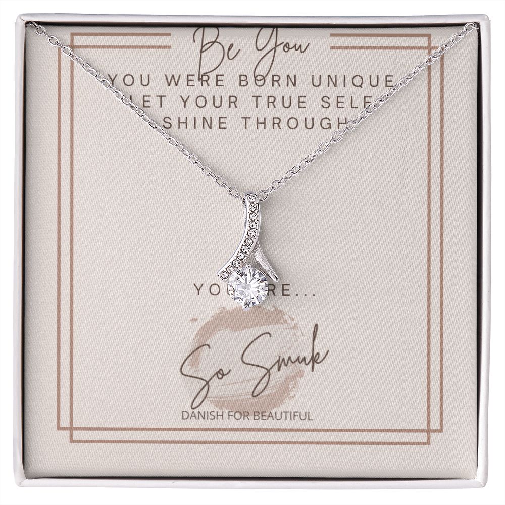 Alluring Beauty Necklace