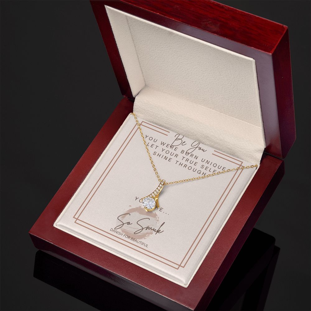 Alluring Beauty Necklace